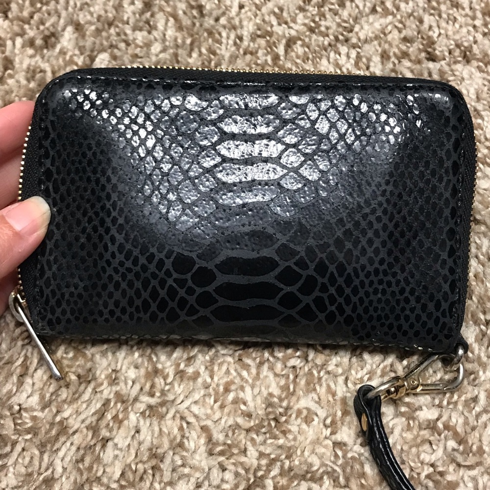 Michael Kors Black Leather Python Wallet - image 4